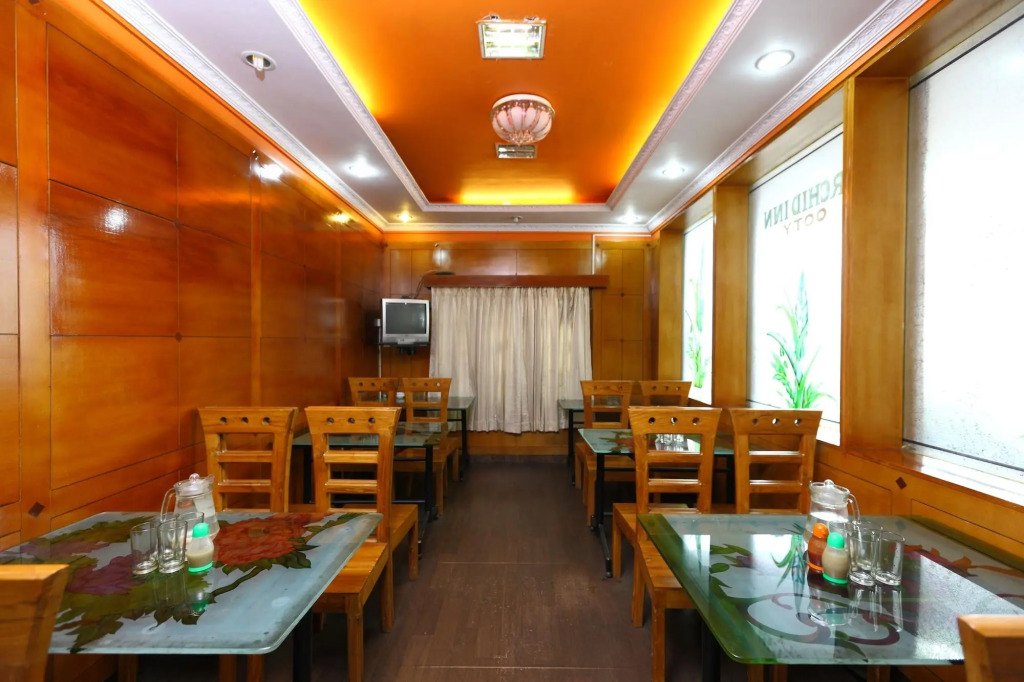 Hotel Orchid Inn
