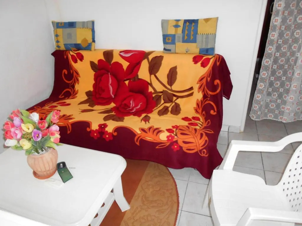 Appartement d'une chambre a Pointe Noire a 10 m de la plage avec vue sur la mer terrasse et wifi