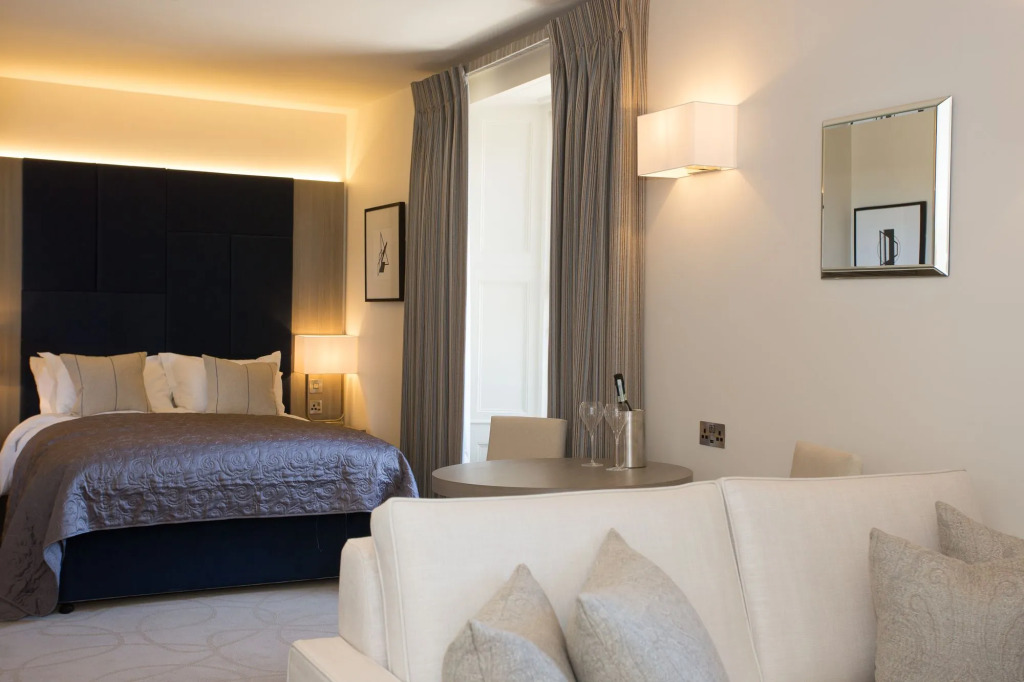 Dunalastair Hotel Suites