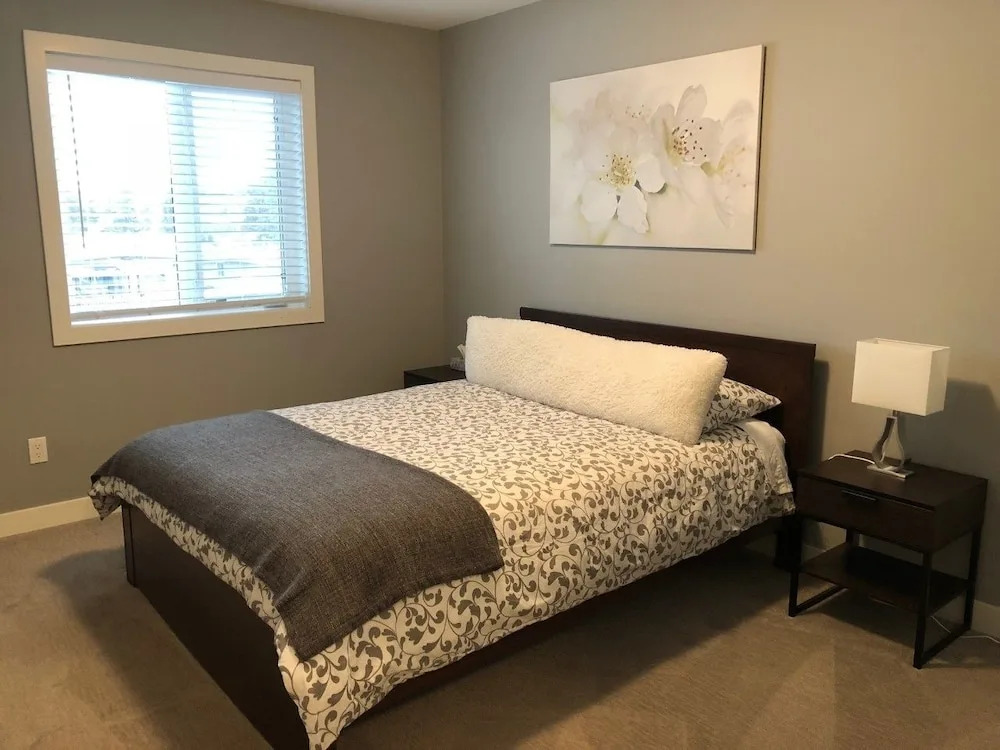 Luxury Bowness Getaway