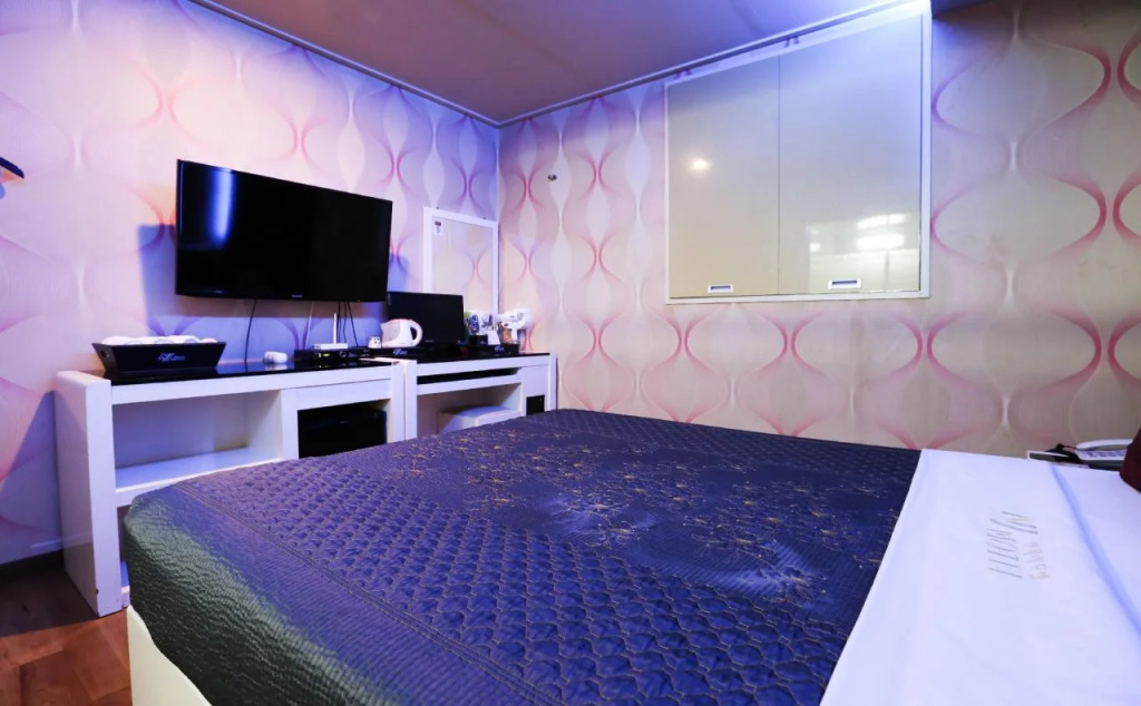 NJ Hotel