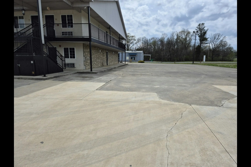 General Bragg Inn & Suites Chickamauga