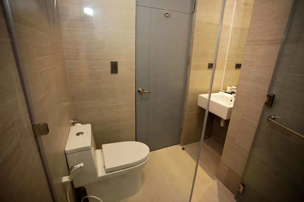 Embassy Hotel
