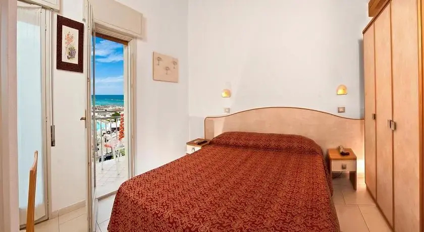 Hotel Saint Tropez SPA & Restaurant