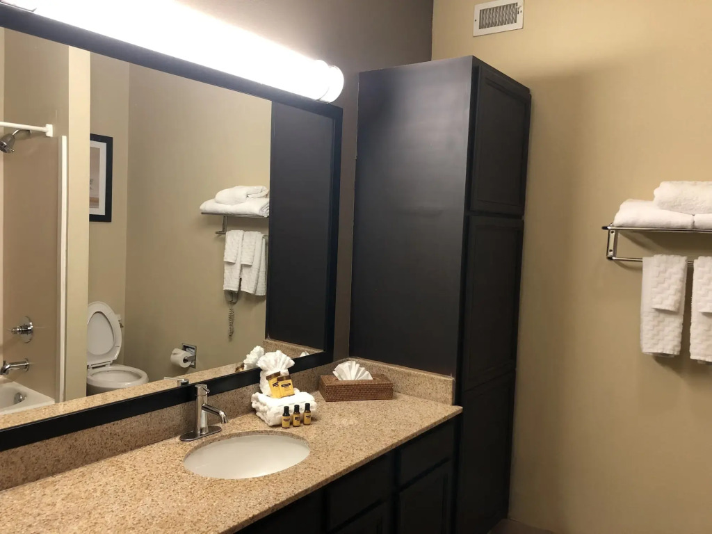 Best Western Plus Hill Country Suites