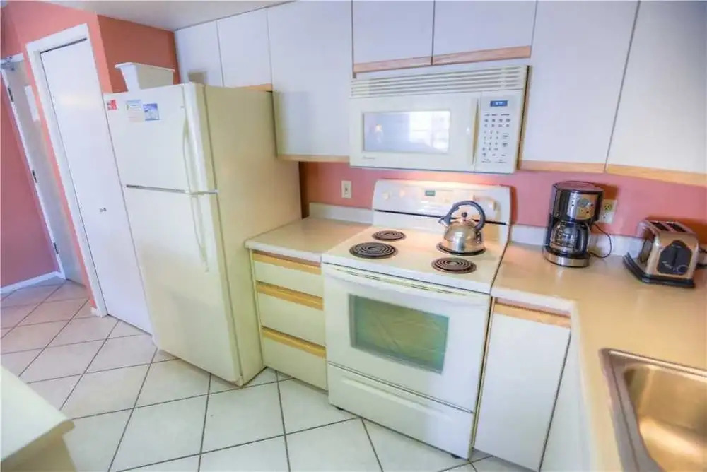Maui Banyan P302 - Two Bedroom Condo