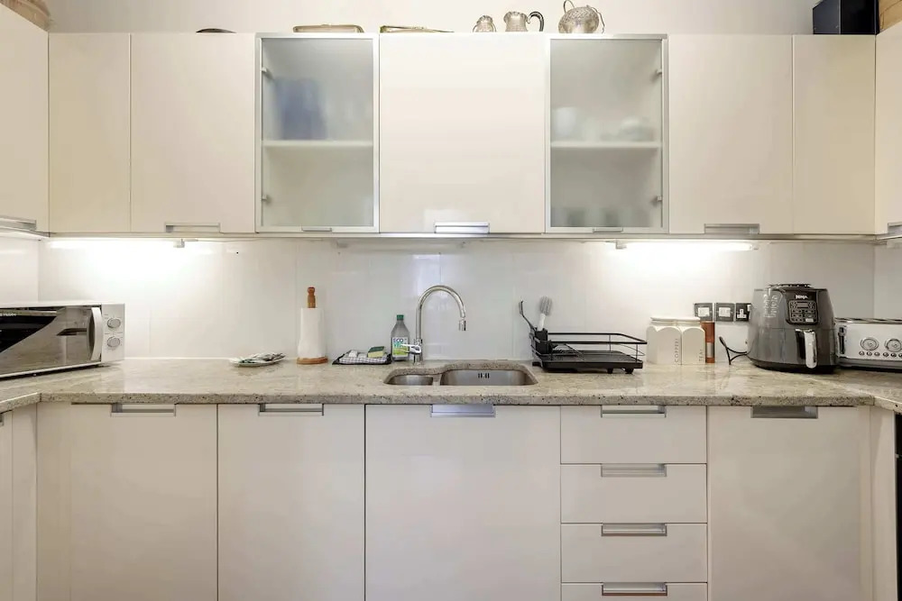 Charming 2 Bedroom Flat - Knightsbridge