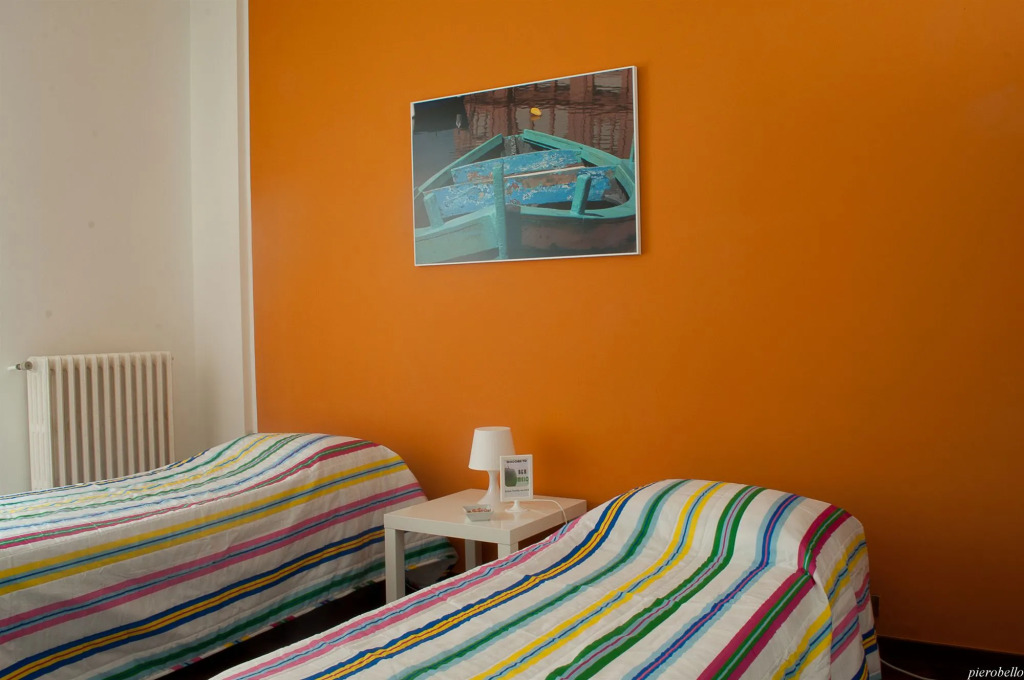 Apple guest house