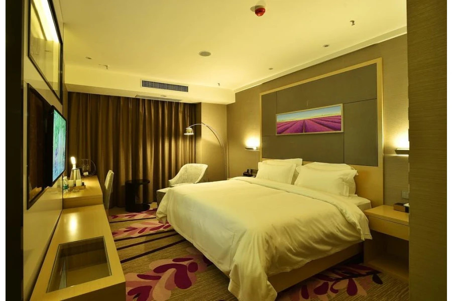 Lavande Hotel Wuhan Xudong