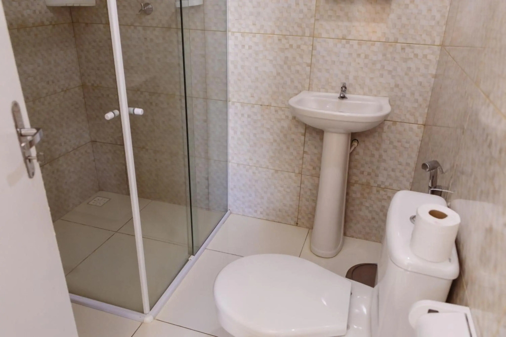 TEMPORADA737 Suite com Ar condicionado, wifi 300mbps, piscina