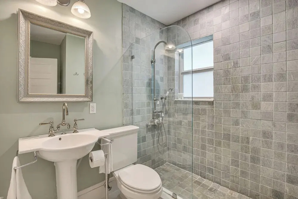Fort Lauderdale Oasis w/ Pool ~ 2 Mi to Beach!