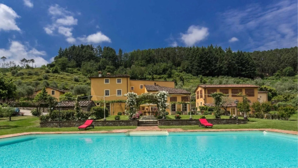 Luxury Country Villa Near Lucca-villa Fattoria