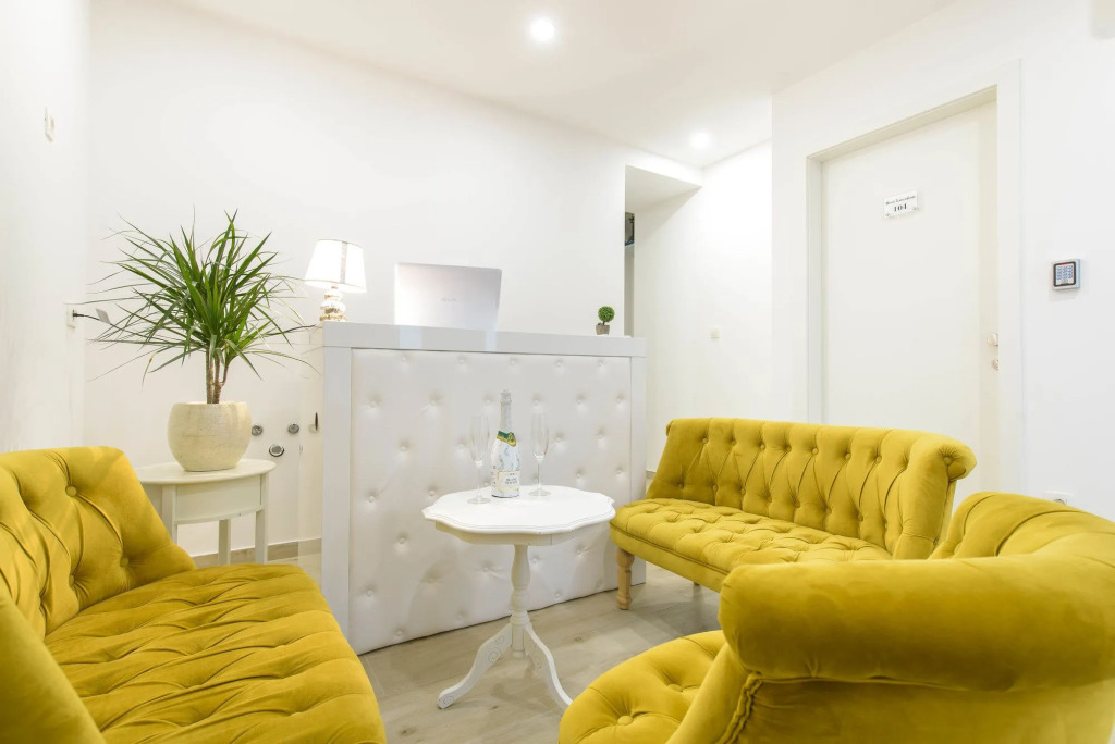 Best location Rooms