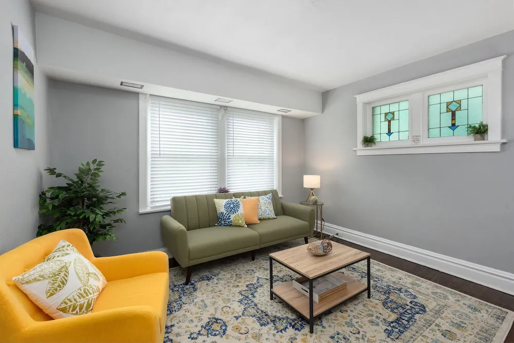 Central Garden Getaways Corp Rentals by NamaStay
