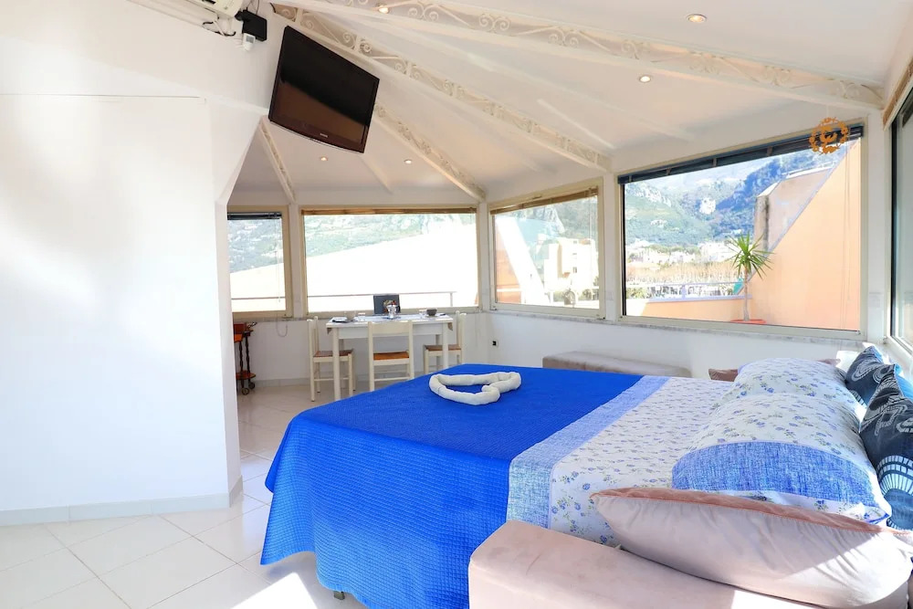 Casa Tesy