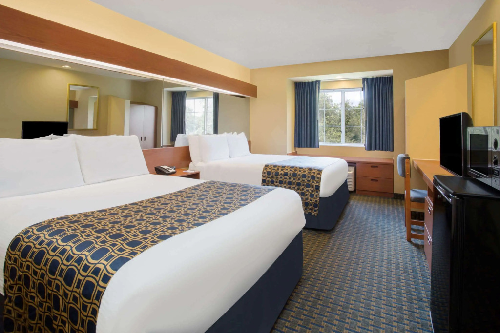 Microtel Inn & Suites Leesburg
