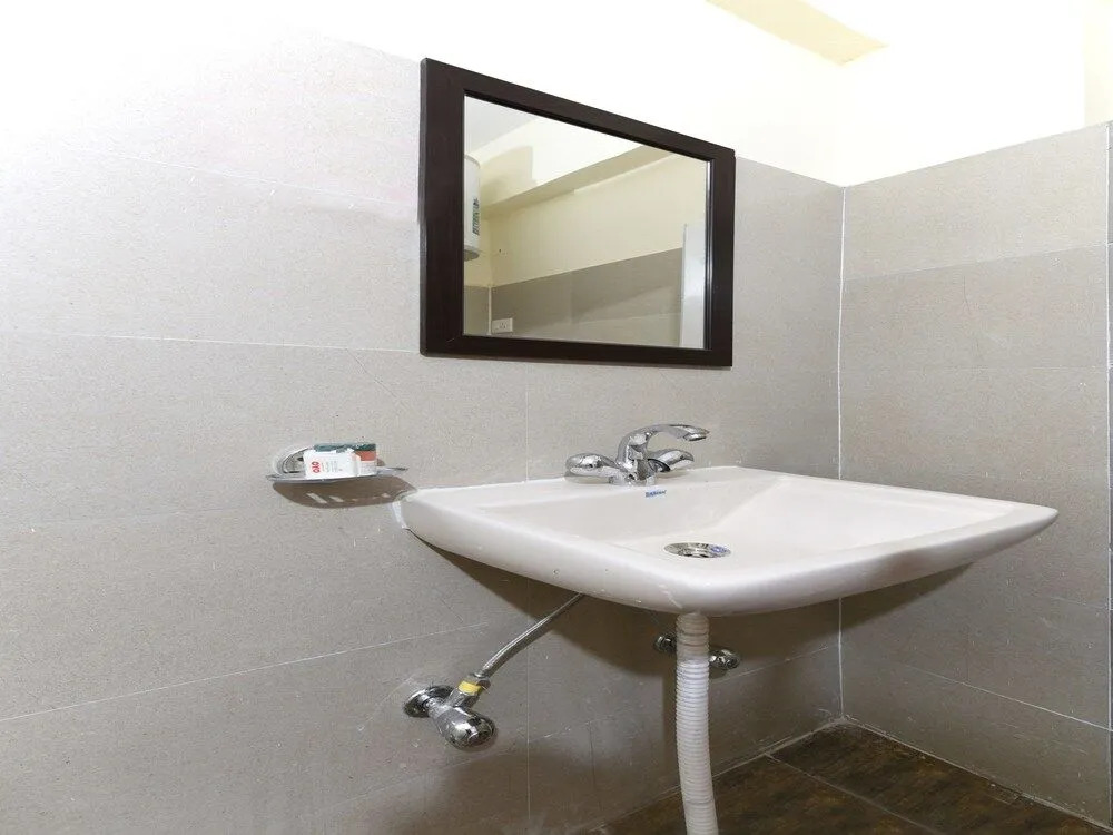 OYO 18390 Shiv Shakti Guest House