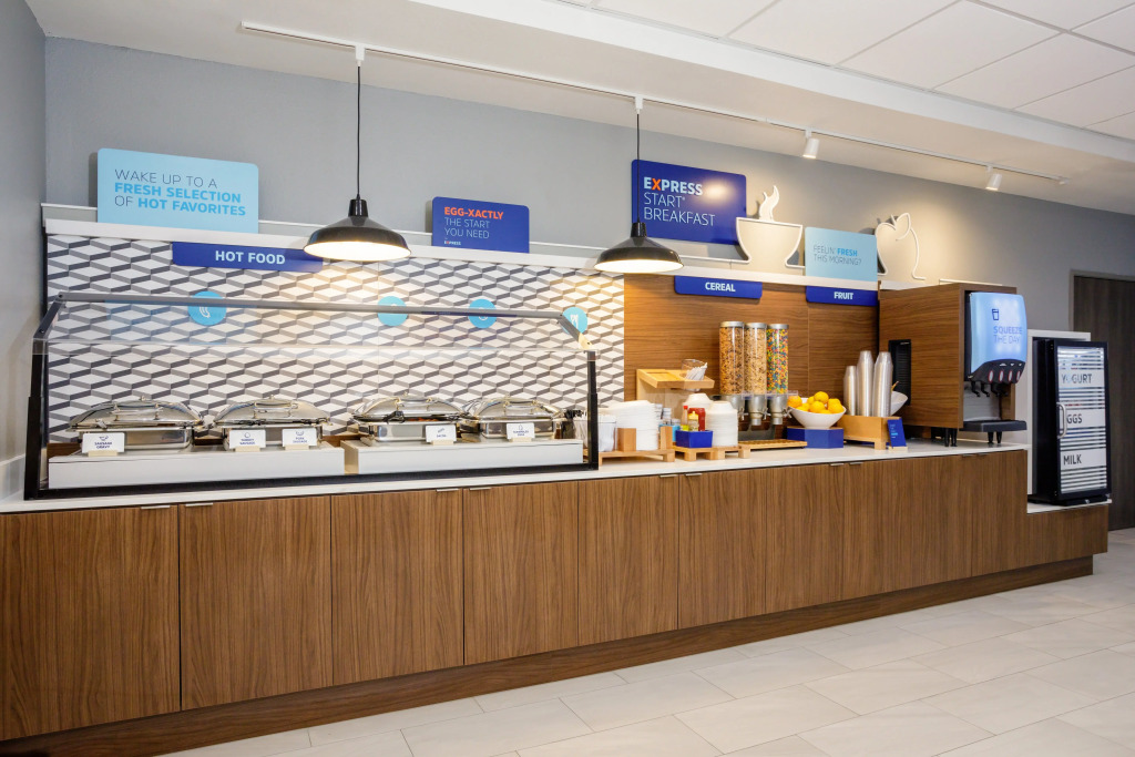 Holiday Inn Express & Suites Macclenny by IHG