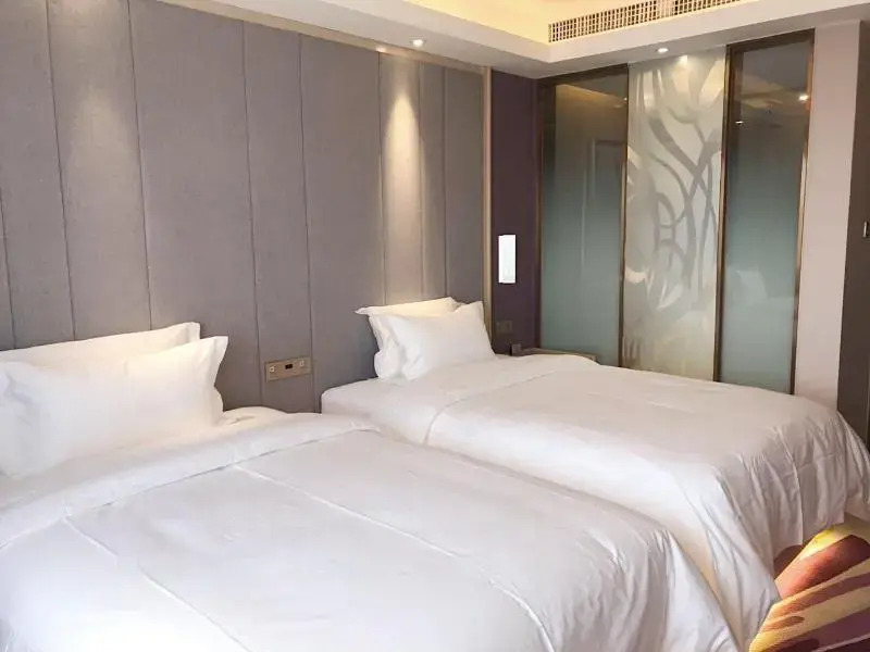 Lavande Hotel·Turpan Grand Cross
