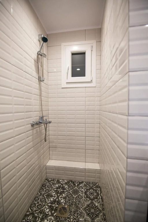 WHITE LUX APARTMENT FOR 2 vipgreece
