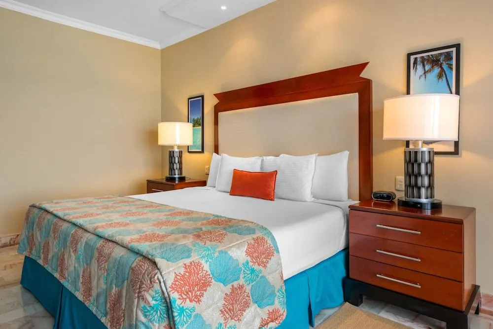 Caracol Bay Cancun by Ypj