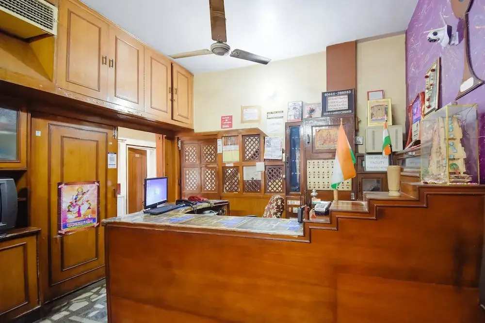 Dutta Guest House by OYO Rooms