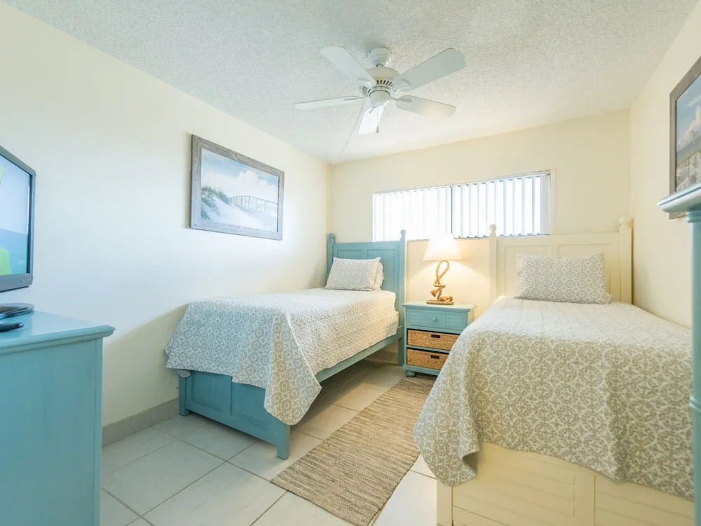 Chateau by the Sea - Cocoa Beach Oceanfront Pet-Friendly Condos with Rooftop Deck & Heated Pool