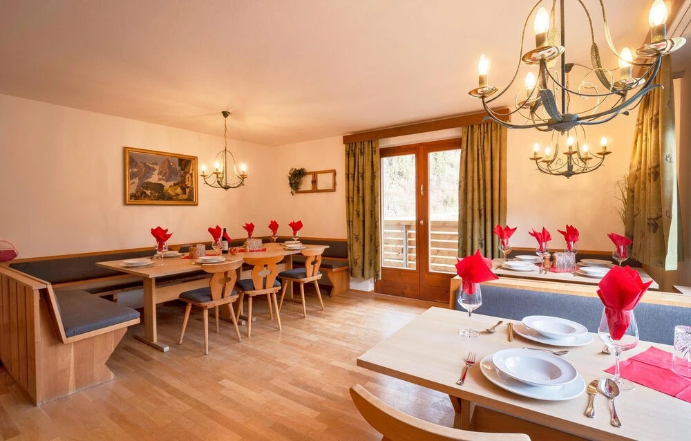 Beautiful Home in St. Gallenkirch With 6 Bedrooms, Sauna and Wifi