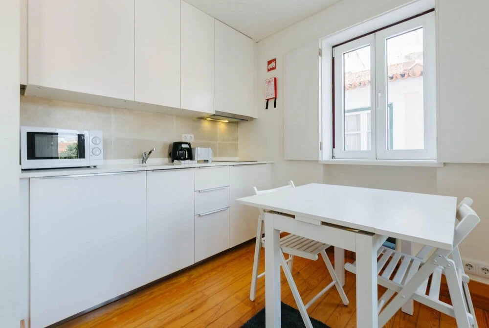 Rent4rest Mouraria Lisbon 1 Bedroom Duplex Apartment