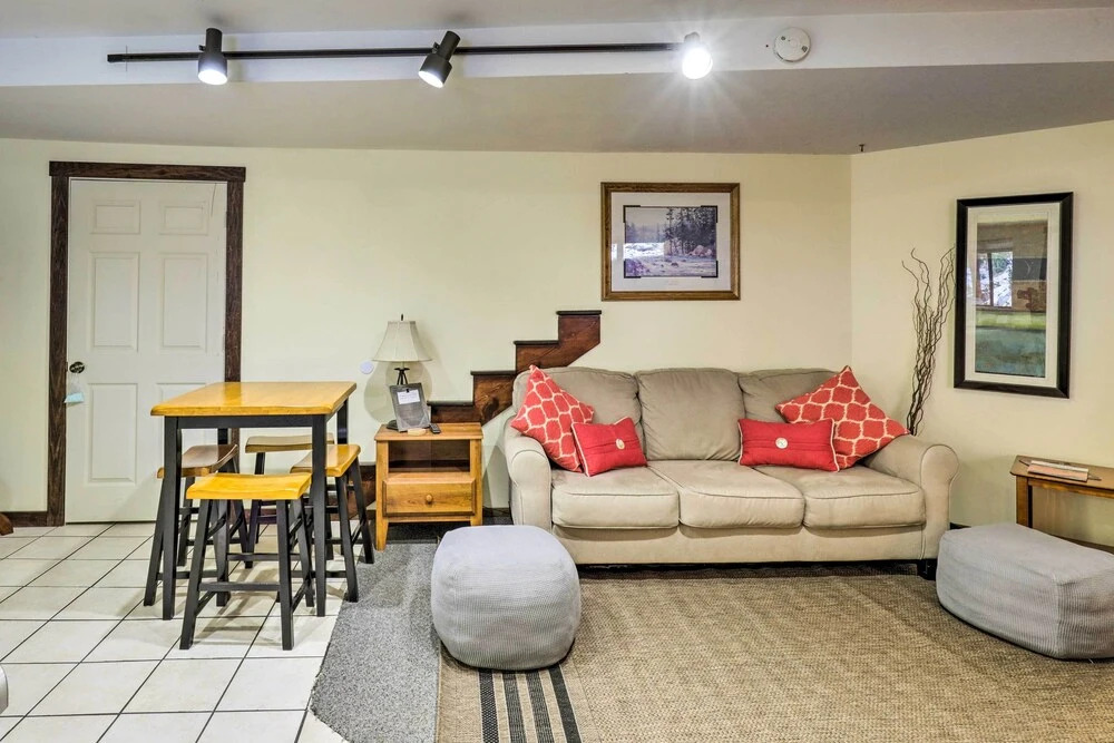 Cottonwood Heights Home w/ Deck
