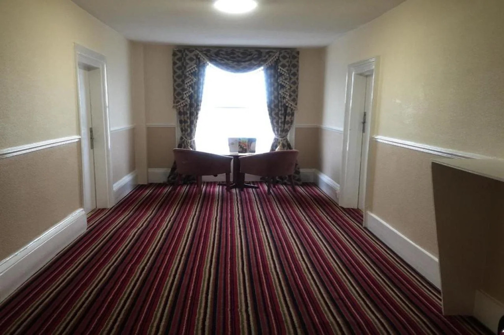 Clifton Hotel