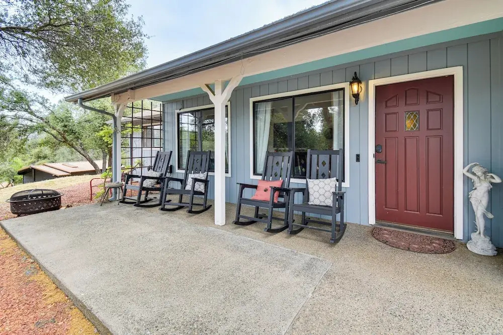 Yosemite Wellbeing Retreat on 5 Acres w/ Mtn Views
