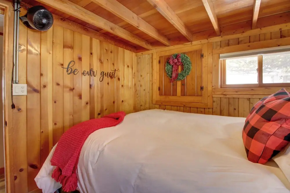 'away at Moose Bay' Breezy Point Gem w/ Game Room