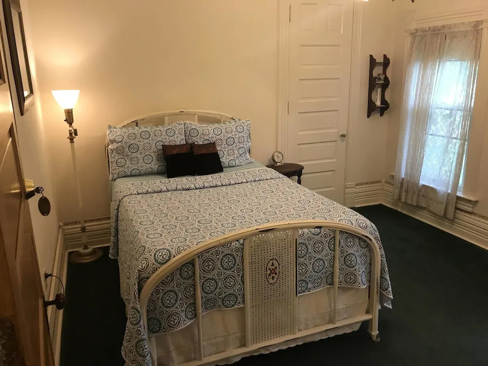 Innisfree Bed & Breakfast