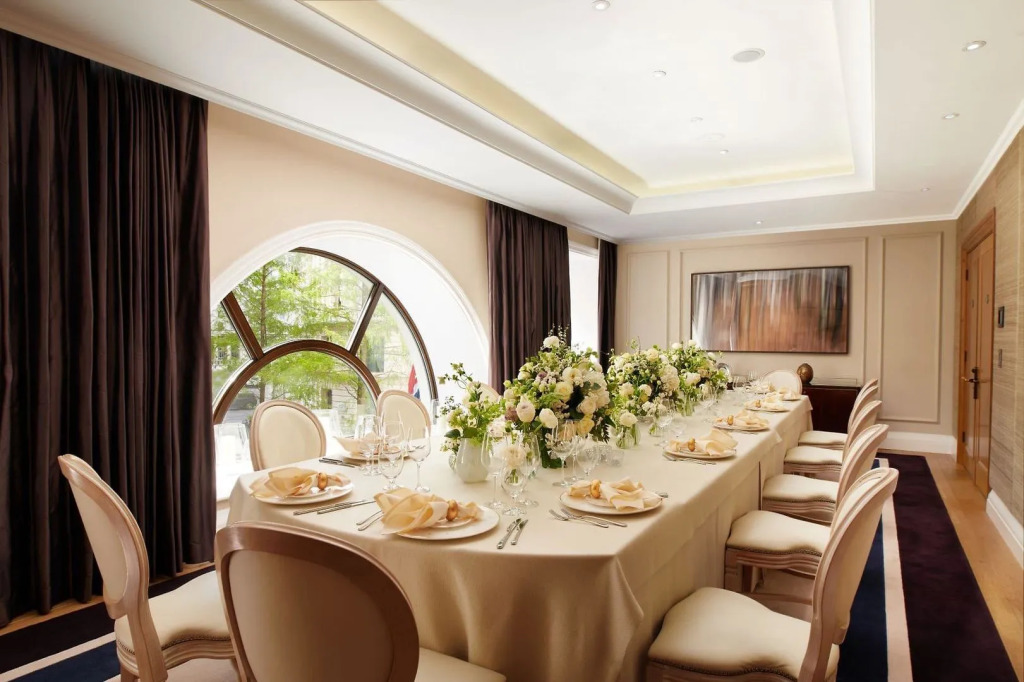 Corinthia London