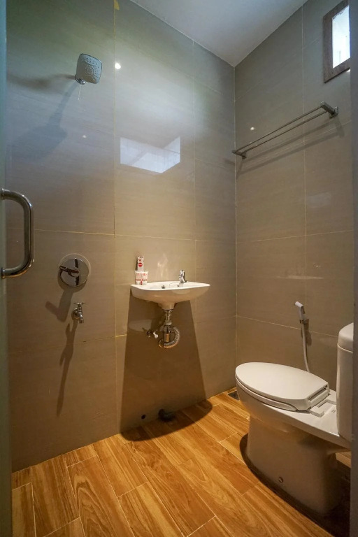 Lawang 15 Syariah by Oyo Rooms