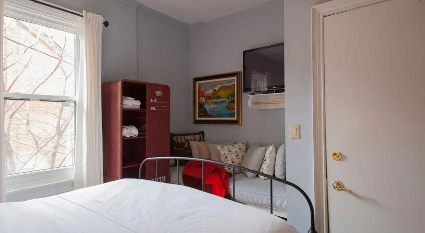 Banting House Inn