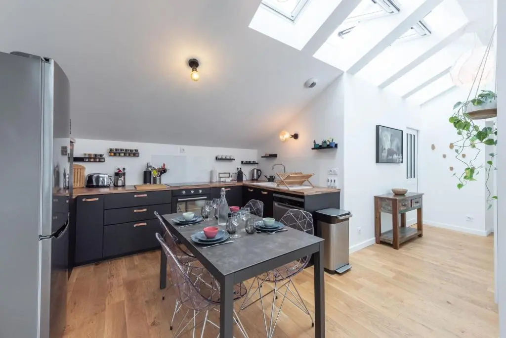 LE LOFT 52 - Très beau T3 au calme Lyon 7