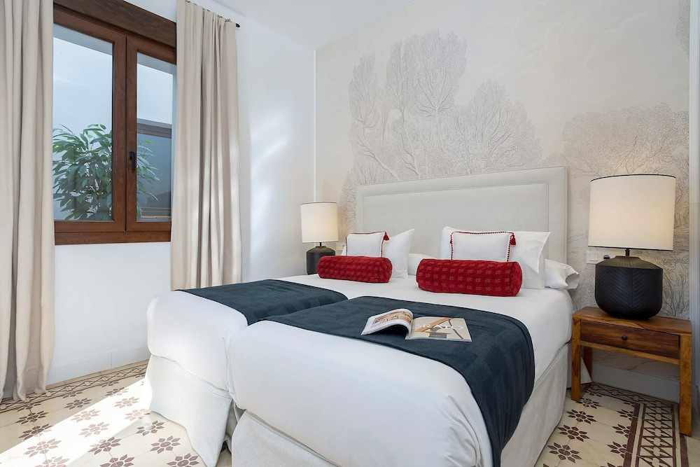 Exclusive 5 Rooms Traditional House in Cordoba. Casa San Pedro