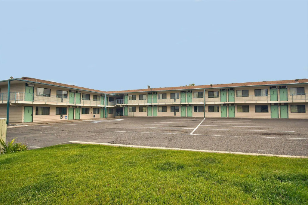 Americas Best value Inn & Suites-Helena