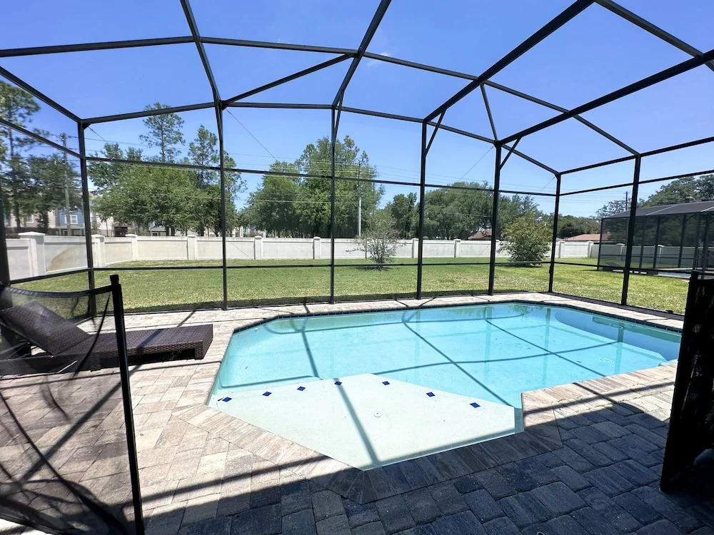 Balmoral Resort-213al 3 Bedroom Home by RedAwning