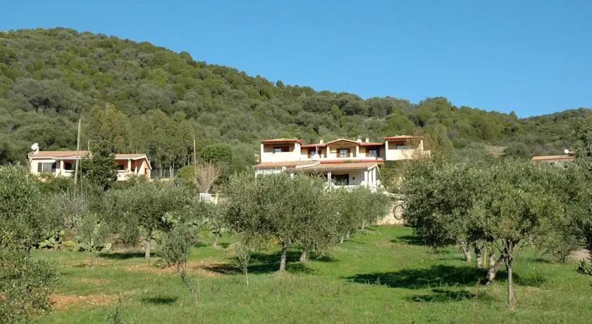 Appartamenti Laguna Di Chia