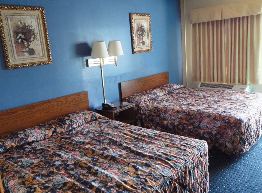 Sands Motel