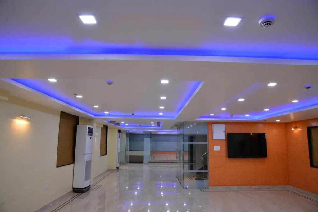 OYO 1015 Hotel Reliable Inn