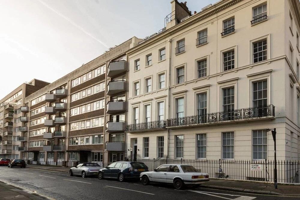Huge 2 bed in Prime Location