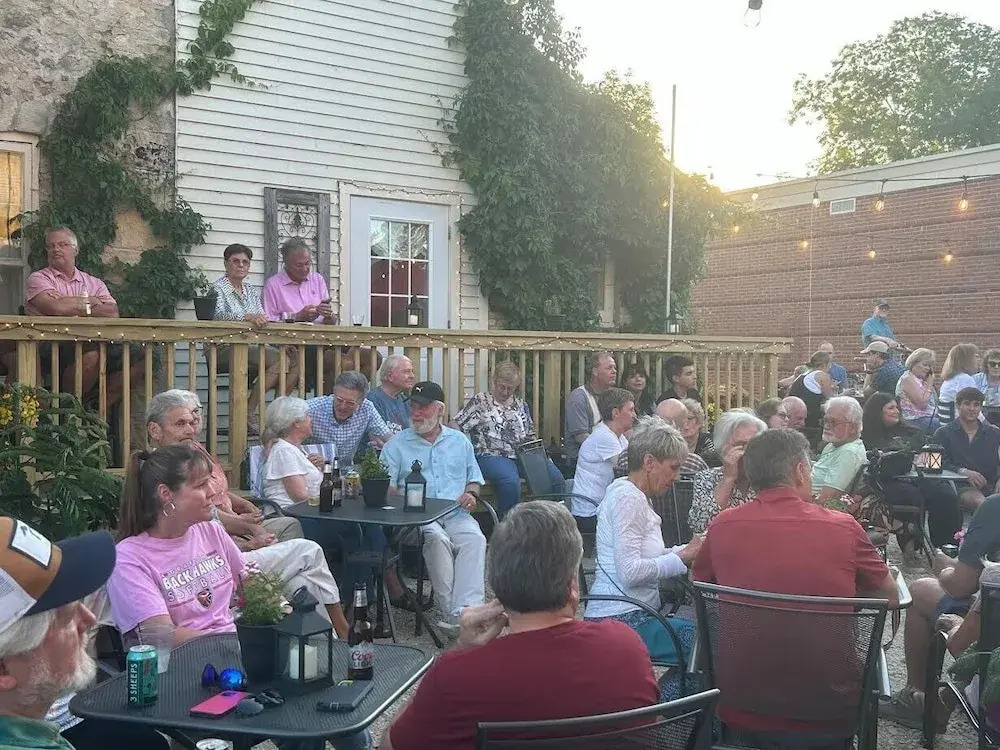 The Stagecoach Inn Bed & Breakfast and Five20 Social Stop
