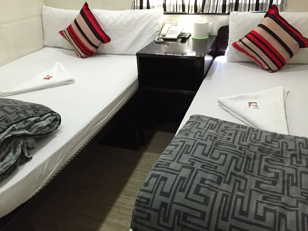 Simplex Guest House