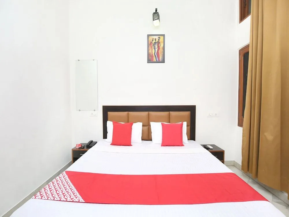 OYO 16960 Atithi Residency