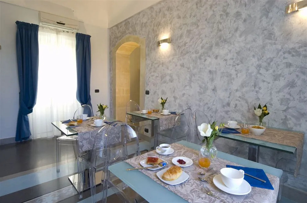Archimede Charm B&B - Historical Palace in Ortigia