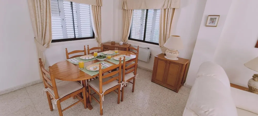 STAY Swallows Nest Villa
